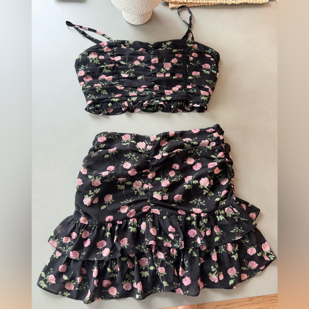 Zara two piece set - size M